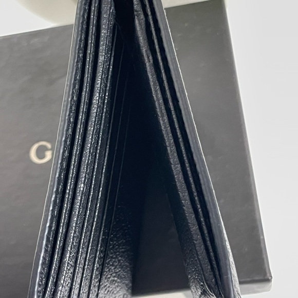 SOLD ON INSTAGRAM. Authentic Gucci Wallet Brand New condition - Picture 11 of 11
